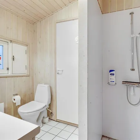 Gaja - 1km From The Sea By Interhome